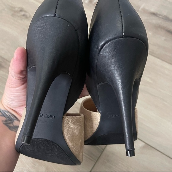 Two-Tone Nude and Black Peep Toe Heels - Picture 5 of 9